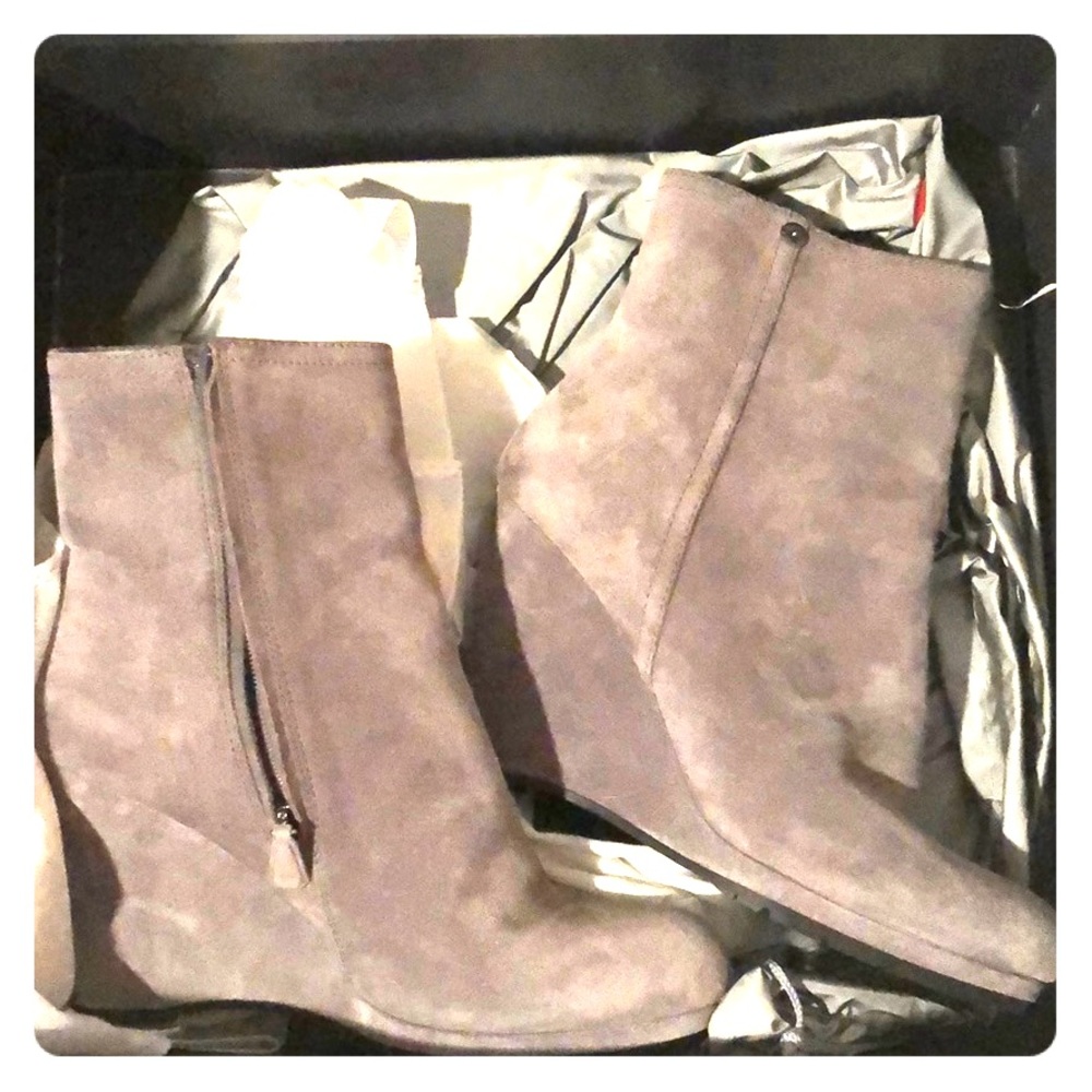 Prada Grey Suede Ankle Booties Size 38 (US8)